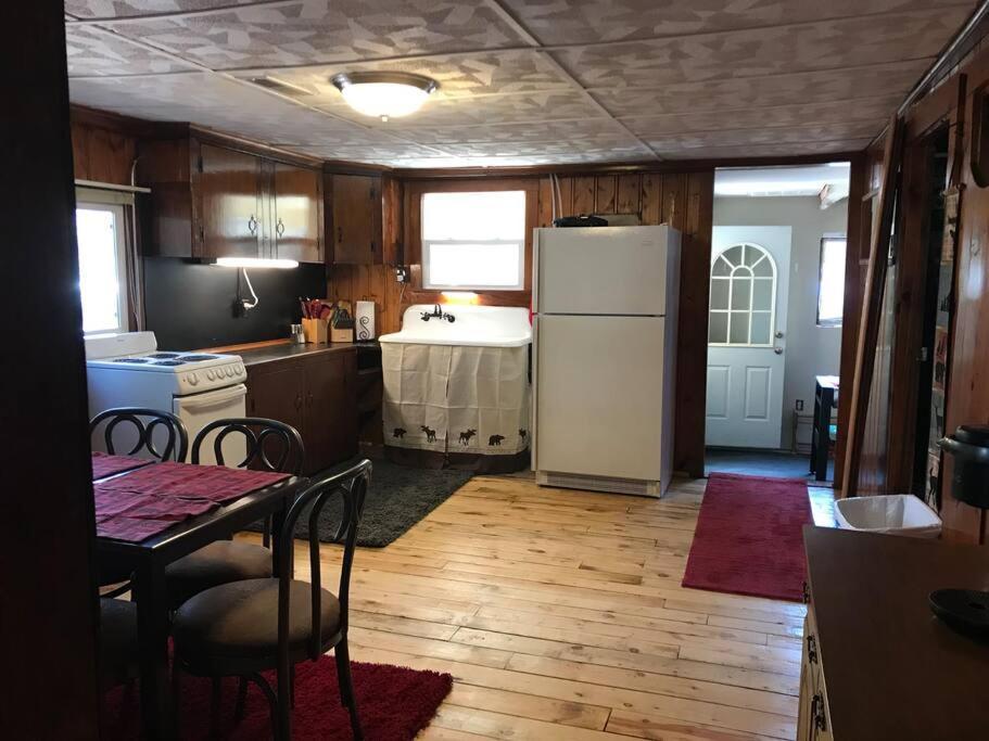Royce'S Outpost Rustic Cabin Nearby Trails Mio Exterior photo